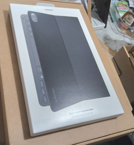 Samsung book cover keyboard - book,
